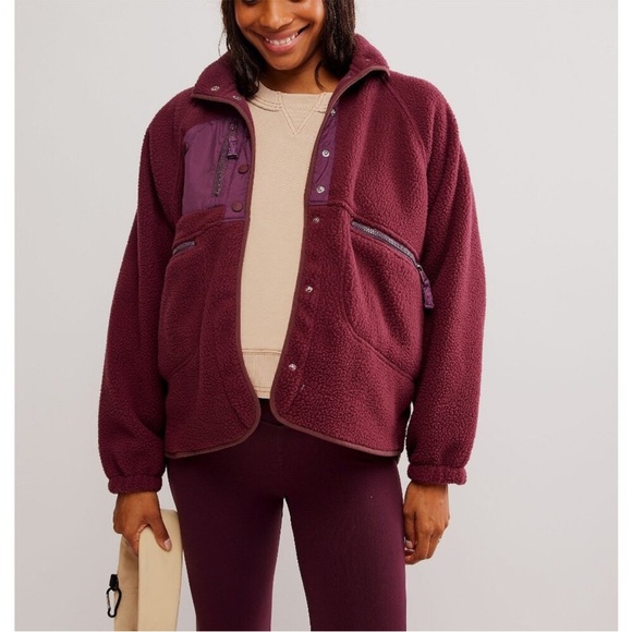 FP Movement Hit The Slopes Fleece Jacket in Maroon Size XS S M L $178 Retail NWT - Picture 3 of 10